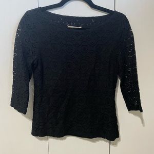 Banana Republic black lace blouse with 3/4 length sleeves. Size xs.